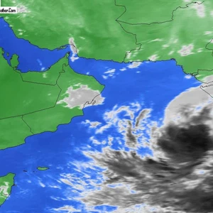 الأنظار تتجه إلى بحر العرب 