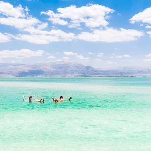 Secrets you do not know about the lowest region in the world - the Dead Sea