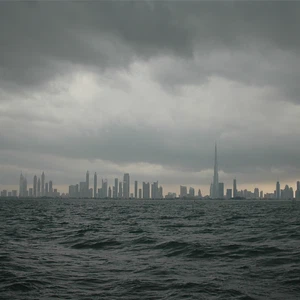 الخميس والجُمعة: انخفاض على الحرارة ورياح نشطة وتهيؤ الفرصة للأمطار خاصة الجُمعة