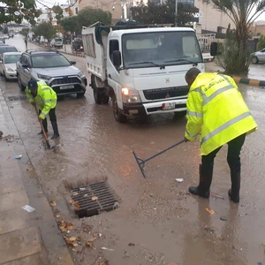  الأردن | الإدارة المحلية تتعامل مع 90 شكوى خلال الحالة الجوية