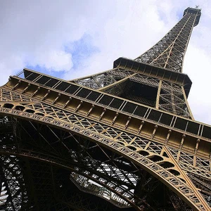 10 حقائق عن برج إيفل.. هل تعرفونها؟