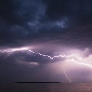 السعودية | لأول مرة هذا الموسم .. أمطار محتملة في 6 مناطق نهاية الأسبوع