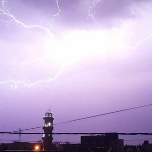 البرق في الرمثا فجر الجمعة 