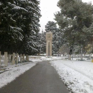 تحديث مُستمر لتعليق أو تاخير الدراسة في المدارس والجامعات بسبب الأحوال الجوية