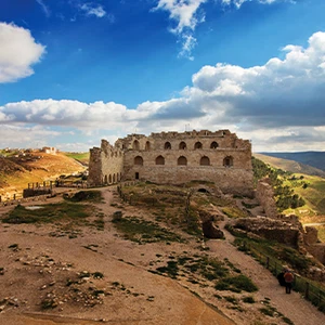 Learn about the city of Karak, the land of wondrous valleys and a fortified castle