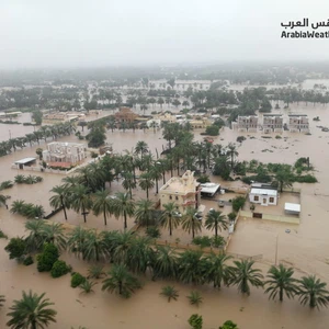 مشاهد صباحية صادمة تم توثيقها عبر الطائرة لتأثيرات الإعصار شاهين على بعض مدن الساحل العُماني .. اللهم سلّم