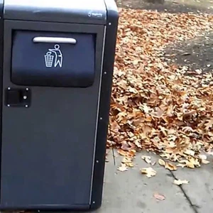 Poubelles à énergie solaire