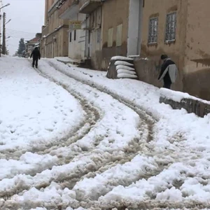 صورة أرشيفية لثلوج القامشلي فرصة لبعض الهطولات الثلجية في أجزاء من شمال شرق البلاد اعتباراً من مساء الاثنين