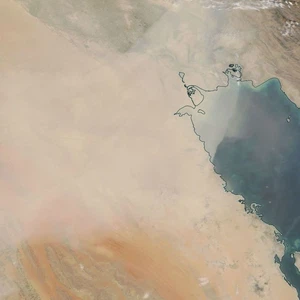 السعودية | احتمال امتداد موجة الغبار إلى الدمام والظهران والخبر مع ساعات مساء الثلاثاء