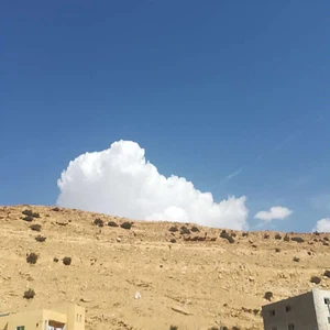 الجمعة والسبت | انخفاض طفيف على درجات الحرارة... طقس معتدل نهارًا يميل للبرودة ليلًا