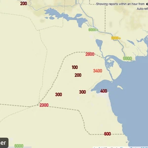 Update 2:30PM | The horizontal visibility does not exceed 400 meters, and this is the time when the dust wave recedes