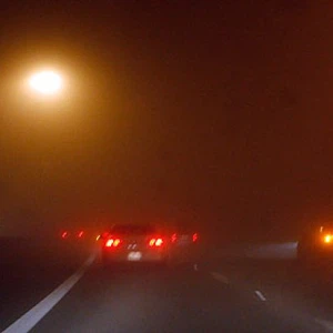 أجواء مغبره بشكل لافت وفرصة لزخات من المطر ليلة السبت