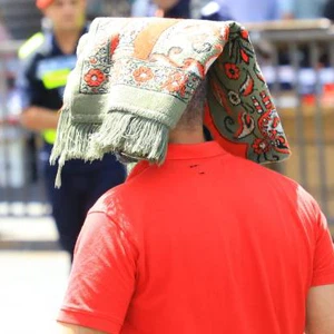 الأردن | جامعات تعلن تحويل دوام الطلبة لنظام التعليم عن بعد تزامناً مع الموجة الحارة