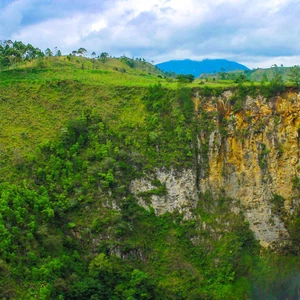 مدينة ميدان في أندونيسيا .. لؤلؤة جزيرة سومطرة