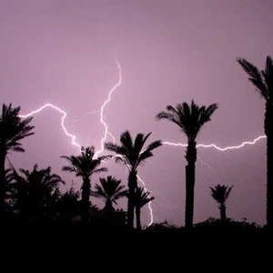 استمرار فرص الأمطار الرعدية على منطقة المشاعر المقدسة حتى نهاية الأسبوع