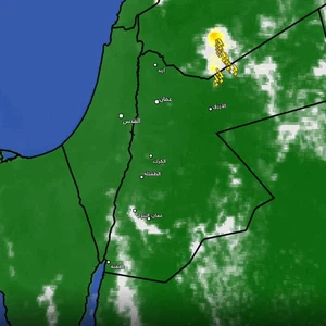 تحديث جوي: رصد سحب رعدية في سماء البترا الآن