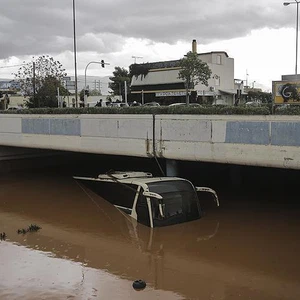 The total amount of rain from Riyadh in 6 years falls on a Greek city within 10 hours and causes a disaster!