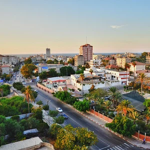 الحرارة الى ارتفاع تدريجي حتى الأربعاء ، ومن ثم تُعاود انخفاضها لاحقاً