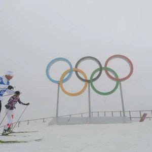 تسببت الأحوال الجوية السيئة والضباب الكثيف بالغاء التصفيات النهائية لمُسابقة التزلج على الألواح "السنوبورد"