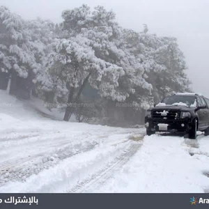  طاقم موقع ArabiaWeather.com بالاشتراك مع فورد بتغطية ثلوج المملكة مباشرة من خلال التجول في الطرقات