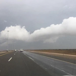 بالصور: هطول الأمطار في جدة اليوم