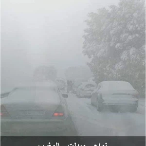 بالصور .. الرداء الأبيض يزور مبكرا مدن و مناطق واسعة في المغرب