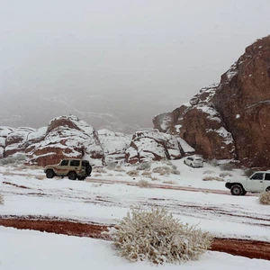 تصوير محمد الشاوي في منتديات مكشات للثلوج على الجبال