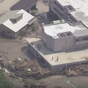 وفاة 9 مسنين بسبب الفيضانات في اليابان