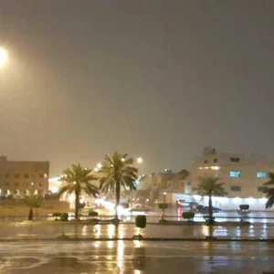 ليلة ماطرة على الرياض - تصوير علوم الأمطار