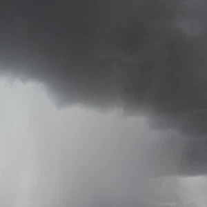 منخفض السيّال | مشاهد لوصول وادي الهجري إلى سوق نزوى في سلطنة عُمان