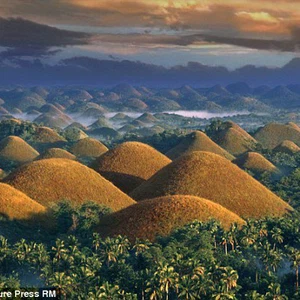 In pictures: Learn about the amazing Chocolate Hills in the Philippines