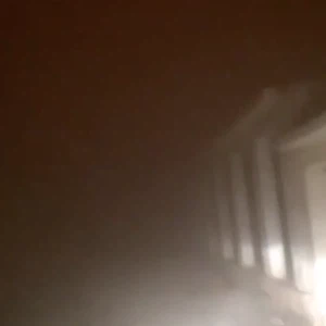 الظلام يحل في وسط النهار