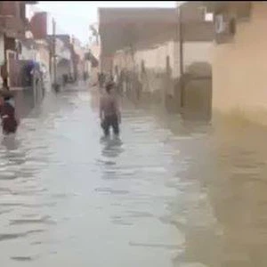 بالصور: أمطار طوفانية في جنوب تونس 