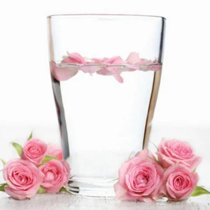 وصفة طبيعية للتخلص من الهالات السوداء وانتفاخات العيون 