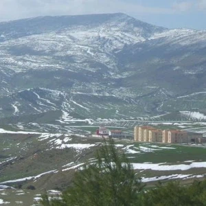 جبل باتجاه الغرب