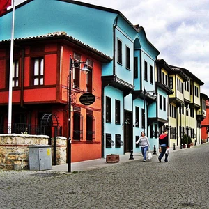 اودون بازاي