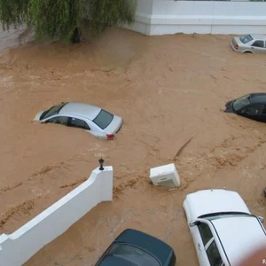من أقوى الكوارث التي ضربت الوطن العربي: اعصار جونو 2007 – شاهد الصور 