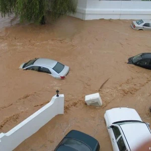 One of the most powerful disasters that hit the Arab world: Hurricane Gonu 2007 - see the pictures