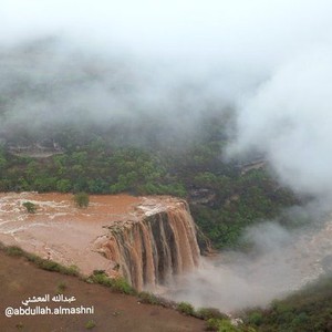 ملخص رقم (4) حول تأثيرات المنخفض المداري على سلطنة عمان