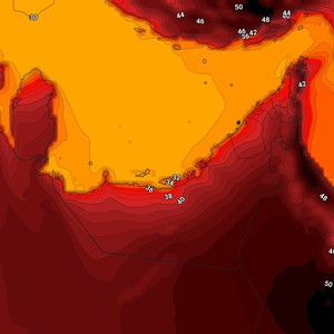 الإمارات | ارتفاع على درجات الحرارة الإثنين واستمرار هبوب الرياح الشمالية الغربية 