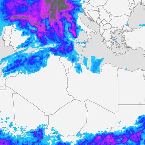 بداية مبشرة مع أول أيام الخريف فلكياً أمطار رعدية وبروق وصواعق في هذه الدول العربية