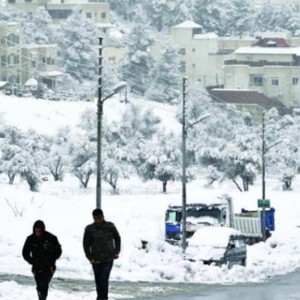 الأردن هل غياب الموجات الحارة صيفاً ينذر بشتاء قارس؟