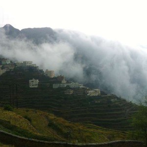 السعودية | زخات رعدية على جنوب غرب المملكة وارتفاع على الحرارة شرقاً 