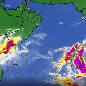بحر العرب | تراجع قوة المنخفض المداري و تحركه غربا نحو اليمن 