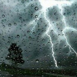 جازان الآن | أمطار شديدة الغزارة في بعض المناطق ... يرجى الانتباه من شدة العواصف الرعدية وتشكل السيول