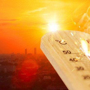 رياح فوهن تهب على جدة وترفع حرارتها إلى حدود 45 مئوية منتصف الأسبوع