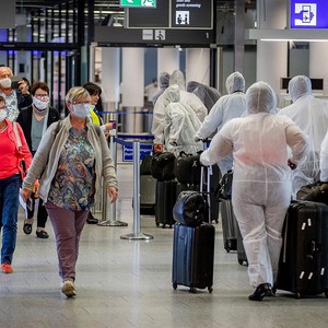 إصابات كورونا تتجاوز 11 مليونا في أنحاء العالم