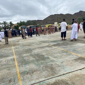 سلطنة عُمان | تعليق العمل في المدارس وتحويل الدراسة عن بعد في بعض المحافظات