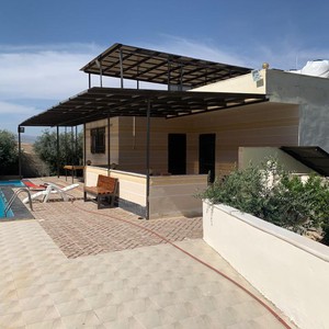 مزرعة و شاليه جلعد والوفاء | جوّك مزارِع