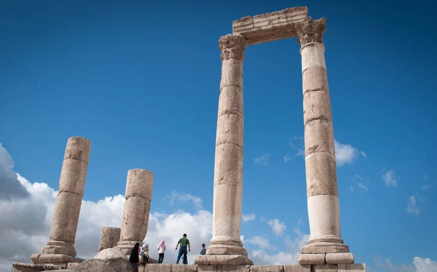 أهم الأماكن السياحية والأثرية في مدينة عمّان